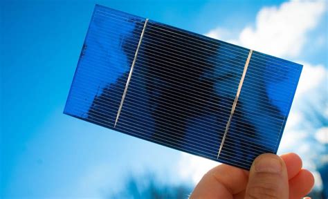  Étain : Vers une Révolution des Cellules solaires à haute performance ? !